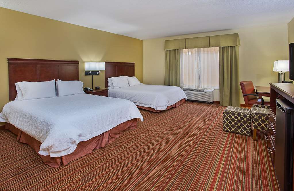 Hotel Hampton Covington